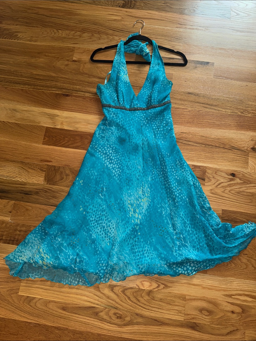 Silk Halter Dress 👗